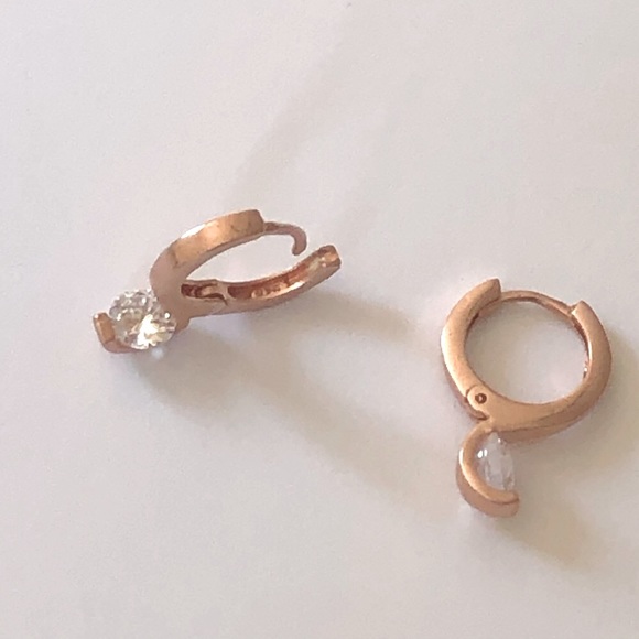 925 Silver cz hoop earrings 14k rose gold plated - Picture 4 of 4
